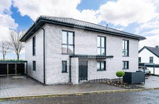 Haus kaufen in 53949 Dahlem, Junges Baujahr! Moderne und hochwertige Ausstattung! Zweifamilienhaus in 53949 Dahlem!