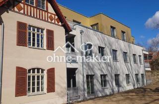 Wohnung mieten in Berliner Str. 27, 15377 Buckow, Kuschelige Dachgeschoßwohnung im historischen Ambiente - Aufzug - Vollholzdielen - Marmorbad