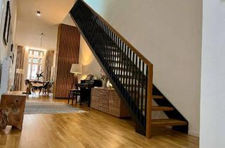 Wohnung kaufen in 22419 Hamburg, +++ Exklusives Wohnen in ruhiger Parkanlage +++ 5-Zimmer-Eigentumswohnung auf zwei Ebenen mit 3 Terrassen und Stellplatz