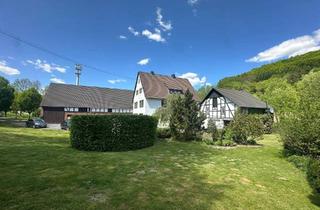 Haus kaufen in 59889 Eslohe, Einzigartigkeit für Natur- und Tierliebhaber