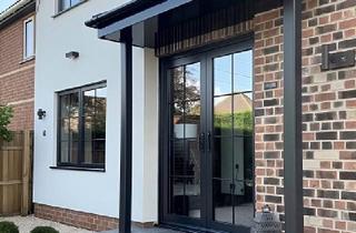 Mehrfamilienhaus kaufen in 47167 Duisburg, Mehrfamilienhaus-Komplex mit Garagen