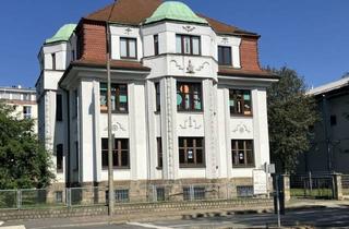 Büro zu mieten in Am Schwanenteich, 08056 Zwickau, Schöne kleine Bürofläche in stolzer Villa am Schwanenteich! Stellplätze am Objekt optional