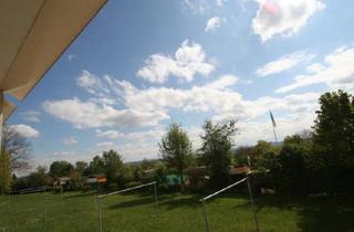 Wohnung mieten in Südstraße 48, 09337 Hohenstein-Ernstthal, Sonnige Wohnung mit Extras - zum Sondermietpreis!!!