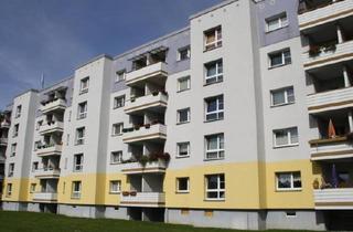 Wohnung mieten in Zum Alten Gutshaus 13, 18439 Stralsund, ++ Frisch renoviert mit Balkon ++