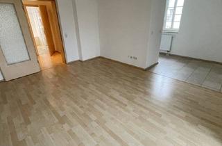 Wohnung mieten in Heimgarten 97, 09127 Chemnitz, Wohnen am Heimgarten/ frei ab 1.2.26 + geräumige Küche + Balkon u.v.m.