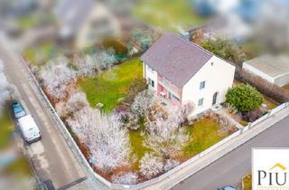 Einfamilienhaus kaufen in 86399 Bobingen, Ihr neues Zuhause? Renovierungsbedürftiges Einfamilienhaus auf großem Grundstück in TOP-Lage