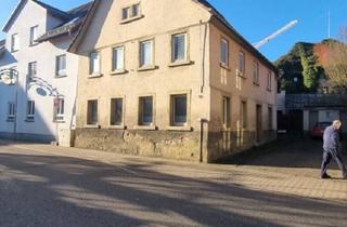 Haus kaufen in Hauptstrasse 33, 75056 Sulzfeld, Historisches Gebäude zur Sanierung - im Sanierungsgebiet- Fördermittel möglich!