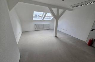 Büro zu mieten in 95032 Hof, 1-Zimmer-Büro im Dachgeschoss in Hof