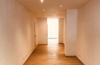 Geschäftslokal mieten in 95028 Hof, Modern & zeitlos: Kleine Ladeneinheit in der Hofer Ludwigstraße (ca. 41 m²) - gute Werbemöglichkeiten