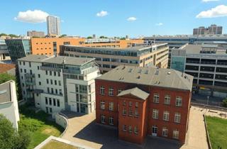 Gewerbeimmobilie kaufen in 18057 Rostock, Top 6-Zimmer Büro-/Praxisfläche in Rostocks KTV, direkt gegenüber REWE – hell, zentral, 2 Balkone