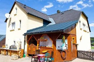 Einfamilienhaus kaufen in 08309 Eibenstock, Lebens(t)räume verwirklichen: Ihr Familiendomizil mit Ferienwohnungen in Carlsfeld