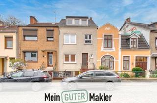 Mehrfamilienhaus kaufen in 28207 Bremen, Attraktives Mehrfamilienhaus mit 3 gut vermietbaren Wohnungen und kleinem Garten – Top-Investition!