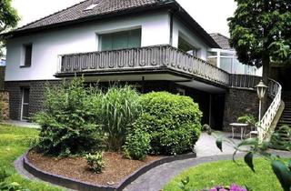 Villa kaufen in 27572 Bremerhaven, RESERVIERT!!! 3000 m2 urbanes Anwesen in sehr ruhiger Lage von Bremerhaven Wulsdorf: Stadtvilla mit ca. 665 m2 Wohn-/Nutzfläche 3 Garagen