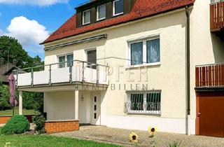 Haus kaufen in 91301 Forchheim, Charmantes Zweifamilienhaus mit Weitblick in begehrter Südhanglage!