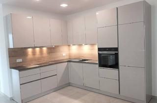 Wohnung mieten in Bahnhofstraße /, 71083 Herrenberg, 2,5 Zimmerwohnung mit Loggia und Tiefgarage inkl Ladestation