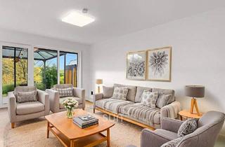 Wohnung kaufen in 61389 Schmitten, Schmitten im Taunus - Taunusidylle in Schmitten - Lichtdurchflutete 3,5-Zimmer-Terrassenwohnung am Waldrand