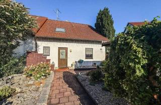 Doppelhaushälfte kaufen in 90587 Obermichelbach, Obermichelbach - Doppelhaushälfte in ruhiger Lage - Terrasse, Gartenparadies & Garage inklusive