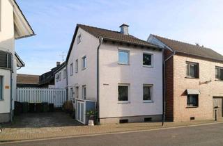 Einfamilienhaus kaufen in 41541 Dormagen, Dormagen / Stürzelberg - Wohnqualität mit Geschichte im Hintergrund