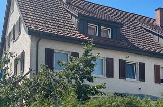 Doppelhaushälfte kaufen in 78054 Villingen-Schwenningen, Villingen-Schwenningen - Doppelhaushälfte mit 3 Wohnungen