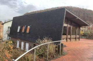 Haus kaufen in 35075 Gladenbach, Gladenbach - Wohnhaus Gladenbach-Erdhausen