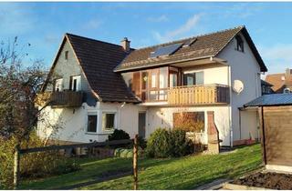 Mehrfamilienhaus kaufen in 36275 Kirchheim, Kirchheim - Gepflegtes Mehrfamilienhaus in zentraler Lage mit viel Platz