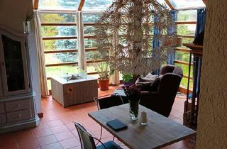 Haus kaufen in 78089 Unterkirnach, Unterkirnach - Haus mit Gewerbegrundstück an Selbstständige zu verkaufen