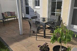 Wohnung kaufen in 85591 Vaterstetten, Vaterstetten - TRAUMWOHNUNG MIT GARTEN IN VATERSTETTEN - TOP - GARAGE