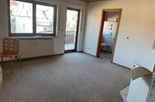 Wohnung kaufen in 73479 Ellwangen, Ellwangen (Jagst) - 1-Zimmer-Wohnung, tolle Lage, ruhig aber zentral