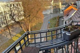 Wohnung kaufen in 78462 Konstanz, Konstanz - Altbauwohnung im Zentrum von Konstanz mit Blick auf den Seerhein