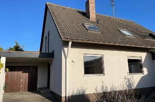 Einfamilienhaus kaufen in 89284 Pfaffenhofen, Pfaffenhofen an der Roth - Großzügiges Haus mit viel Gestaltungsspielraum für Handwerker