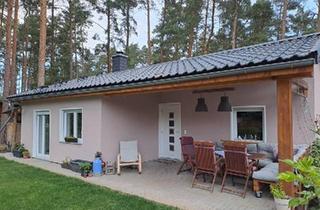 Haus kaufen in 39217 Schönebeck, Schönebeck (Elbe) - Bungalow mit Garten zum Entspannen