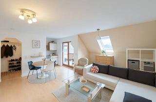 Wohnung kaufen in 88271 Wilhelmsdorf, Charmante 1,5-Zimmer-Wohnung im 1. OG mit TG-Stellplatz!