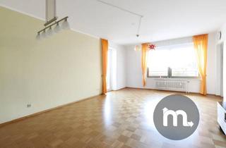 Wohnung kaufen in 82110 Germering, Gut vermietete Wohnung mit Loggia | Top-Lage Germering | TG-Stellplatz | Nähe GEP ️