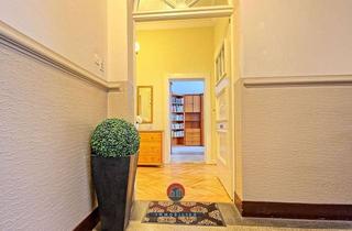 Wohnung kaufen in Hubertusstraße 225, 47798 Stadtmitte, RARITÄT IM NORDBEZIRK - STILVOLLE ALTBAU-WOHNUNG IM ERDGESCHOSS AUF 74M²- KLEINER GARTEN - MANSARDE