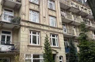 Wohnung kaufen in 20257 Eimsbüttel, Begehrte Altbauwohnung in Eimsbüttel