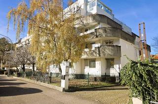 Wohnung kaufen in Merzhauser Straße 76, 79100 Wiehre, Provisonsfrei - umfassend modernisierte 2 Zimmer Wohnung mit Aufzug und Garage in Freiburg-Wiehre