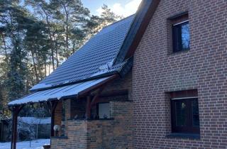 Wohnung mieten in Netzeweg 80, 33689 Sennestadt, Helle 3-Zimmer-Wohnung mit Kachelofen, Terrasse und Doppelgarage in Sennestadt