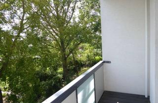Wohnung mieten in Havelländer Ring 44, 12629 Hellersdorf, Pärchen-Apartment mit Balkon und Wannenbad!