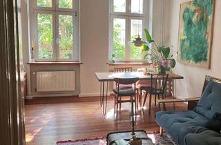 Wohnung mieten in Ebertystraße 53, 10249 Friedrichshain, 2 Zimmer Altbau Wohnung im Vorderhaus zu vermieten! Bitte nur per e Mail anfragen!