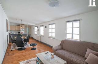 Wohnung mieten in 91054 Erlangen, Zentrale 2,5-Zimmer-Wohnung mit Dachterrasse I Direkt am Hugenottenplatz