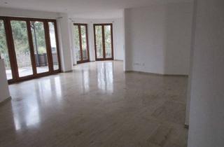 Wohnung mieten in 78183 Hüfingen, frisch renovierte helle 4,5 Zimmer Whg, Balkon, Terrasse & großer Garten frei ab 01.01.2026