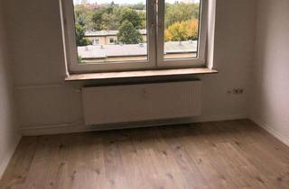 Wohnung mieten in Papyrusweg 17, 22117 Billstedt, 1,5 Zi. Wohnung im 6. OG mit Aufzug in Hamburg-Schiffbeck