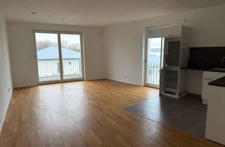 Wohnung mieten in Angerstr., 12529 Schönefeld, Phantastische 4-Zimmer-Wohnung mit EBK!
