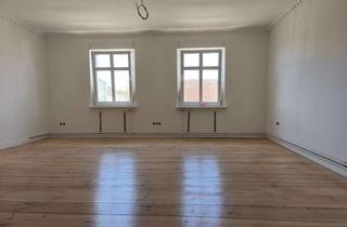 Wohnung mieten in Große Str. 105, 14913 Jüterbog, 4 Schlafzimmer nahe Stadtzentrum