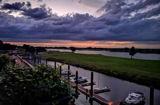 Wohnung mieten in Hauptstraße 25, 29456 Hitzacker, Schöne 3-Zimmer-Wohnung mit Balkon und vollem Blick auf Elbe und Hafen in Hitzacker (Elbe) - von p.-