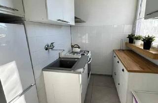 Wohnung mieten in 82131 Gauting, Stilvolle 2-Raum-Wohnung mit gehobener Innenausstattung mit Balkon und EBK in Gauting