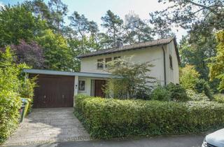 Haus kaufen in 91056 Erlangen, Zweifamilienhaus im Herzen von Erlangen-Sieglitzhof