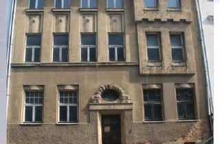 Haus kaufen in 08529 Plauen, Jugendstil Mehrfamilienwohnhaus zur Sanierung bereit