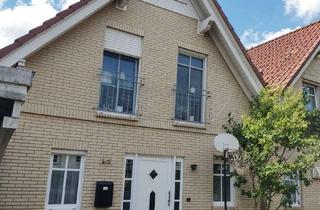 Doppelhaushälfte kaufen in 26133 Kreyenbrück, Familienfreundliche Doppelhaushälfte mit Carport in Oldenburg – Kreyenbrück