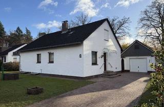 Einfamilienhaus kaufen in 23879 Mölln, Attraktives Einfamilienhaus mit Keller, Süd- West Terrasse und Garage in ruhiger Ortslage